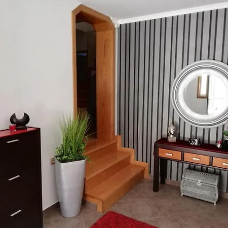 Kır Evi Domus Trintorum *